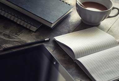 2008年NBA季后赛：马刺与湖人巅峰对决回顾